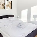 Park & Town Apartment